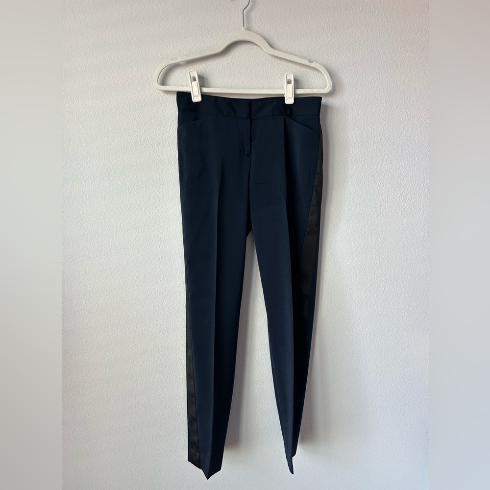 Express dark navy crop pants
